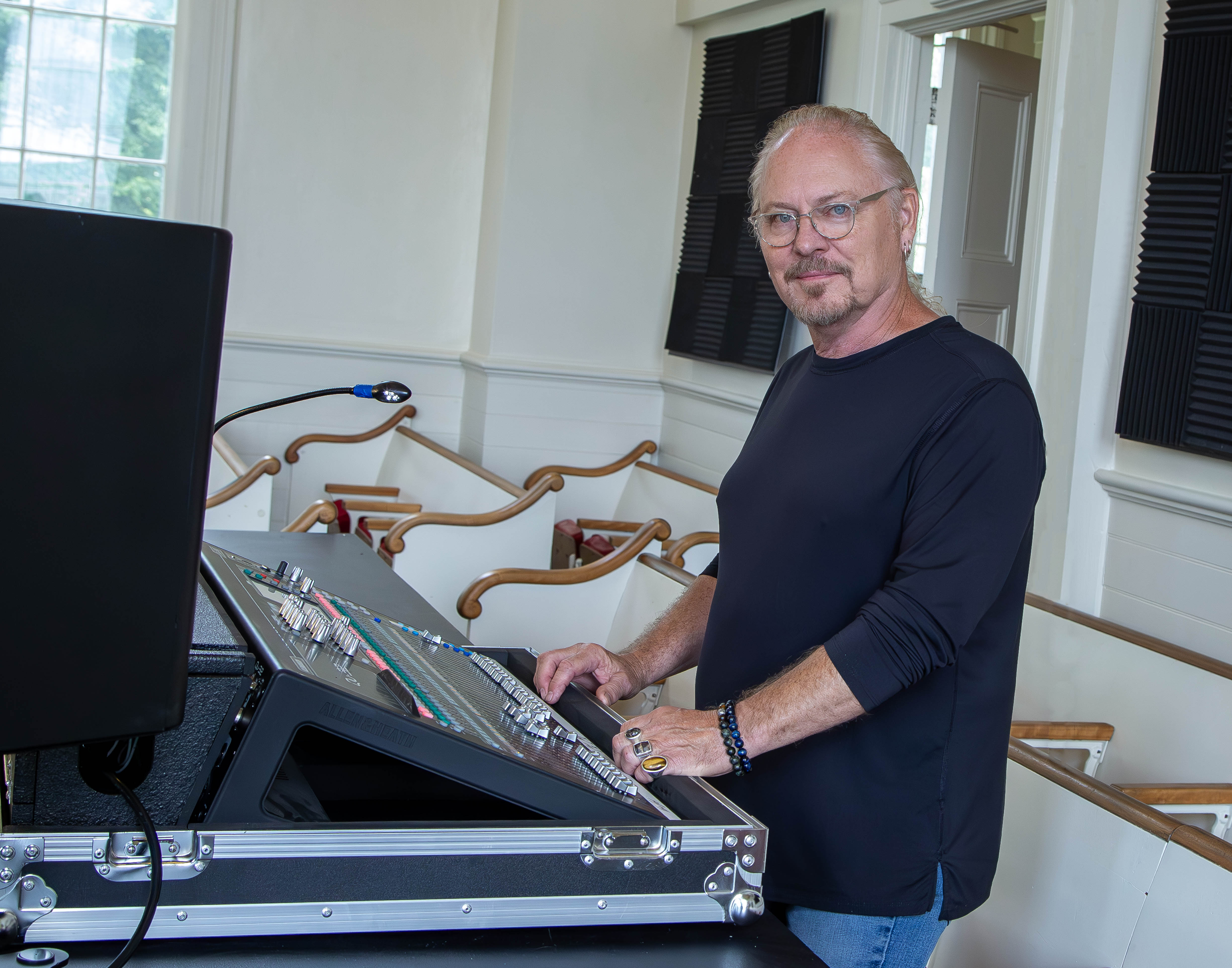 Professor of Music Louis Michael is Lewis and Clark Community College’s 2023 Emerson Electric Excellence in Teaching Award recipient. JAN DONA/L&C MARKETING & PR