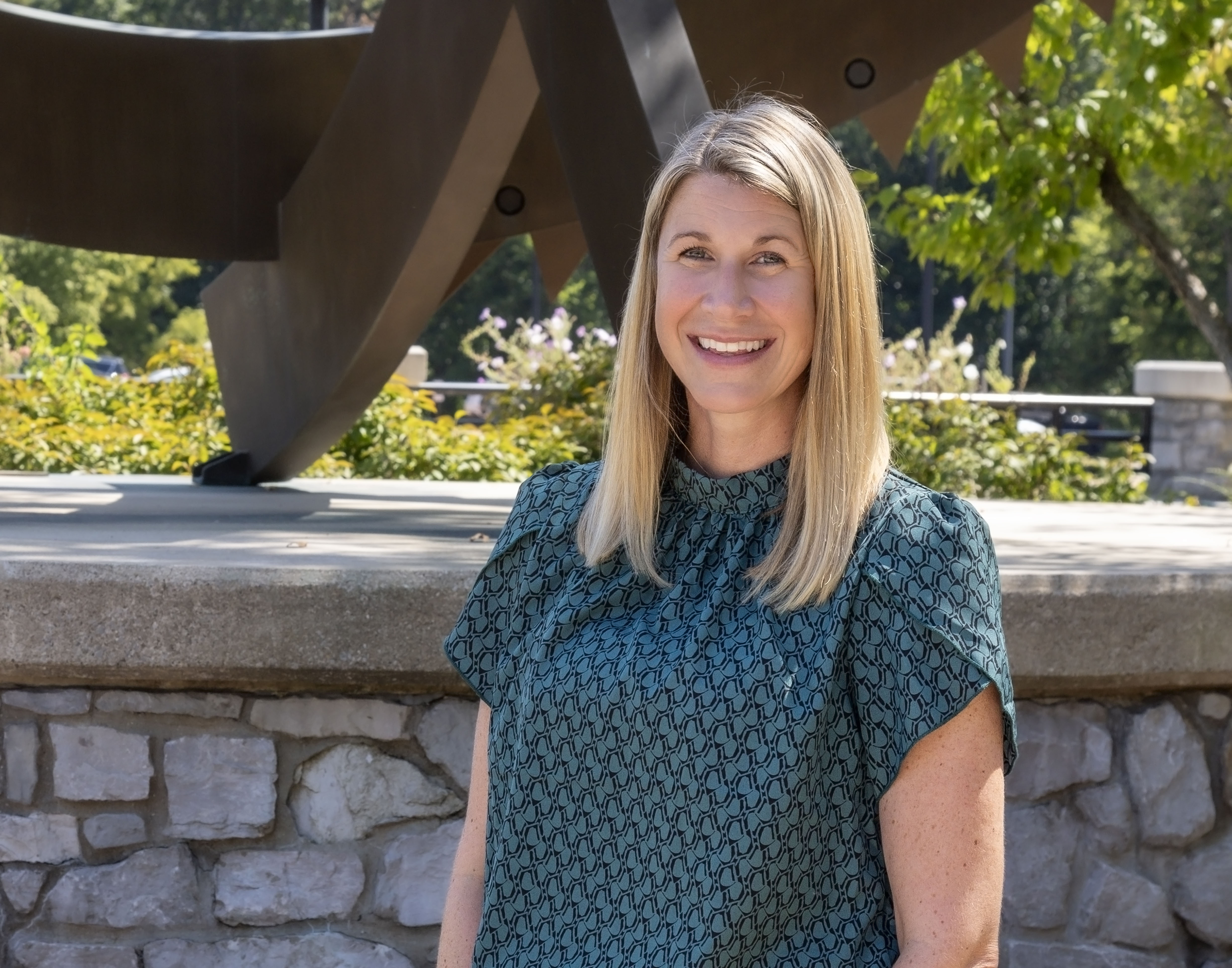 LC Professor of Mathematics Molly Freimuth is the college’s winner of the 2025 Emerson Excellence in Teaching Award. 