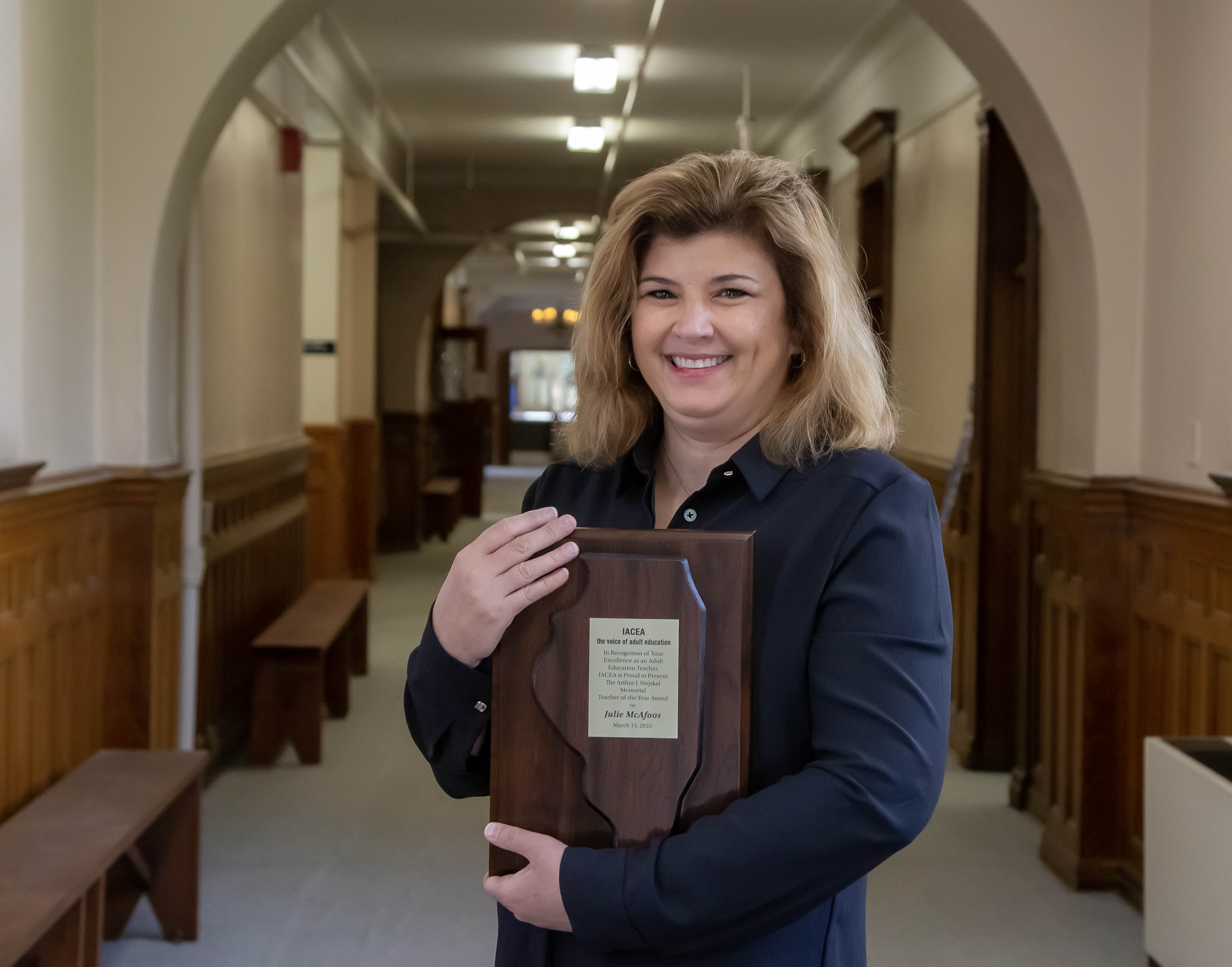 L&C’s Adult Education Student Services Coordinator Julie McAfoos earned the 2023 IACEA Arthur J. Stejskal Teacher of the Year Award. JAN DONA/L&C MARKETING & PR