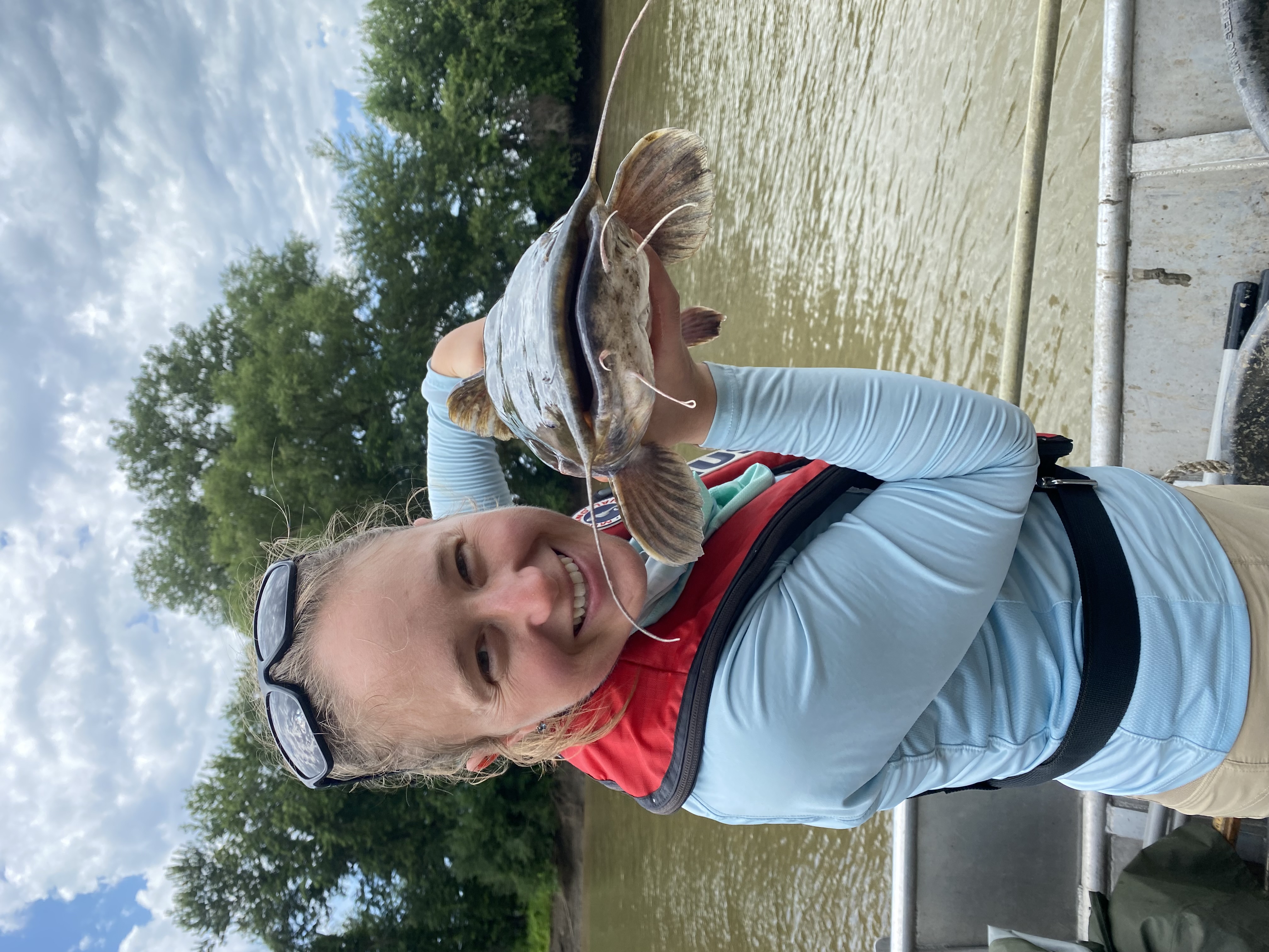 Large River Fisheries Ecologist Andrya Whitten Harris, Illinois Natural History Survey. Photo provided by NGRREC