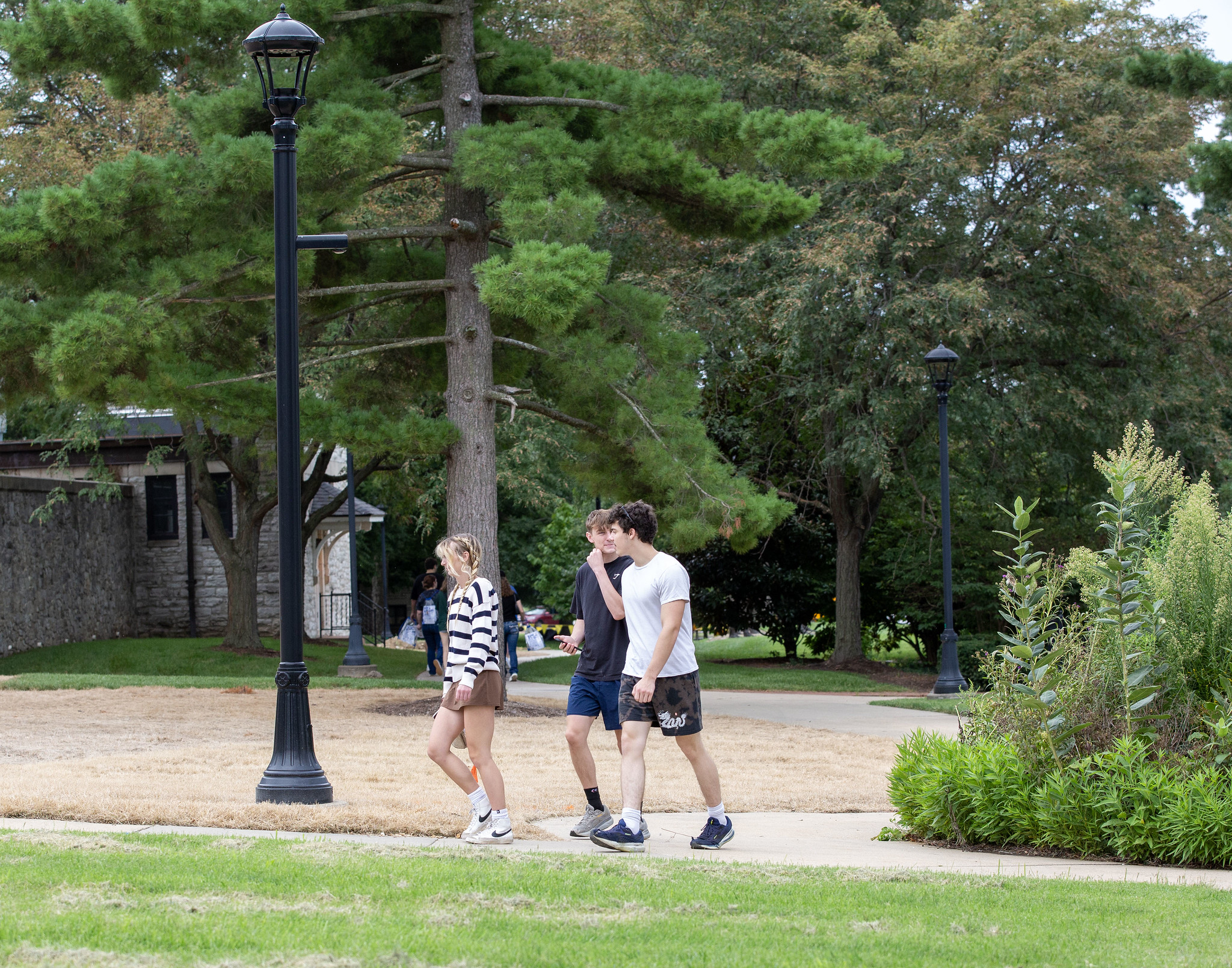 Lewis and Clark students find their classes for the fall semester during Trailblazer Welcome Day, Wednesday, Aug. 19, 2026. Photo by LAURA INLOW/LC Marketing & PR